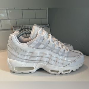Nike Air Max 95 Triple White Size 8.5
